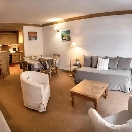 Apartment Les Alpes Val-dʼIsère